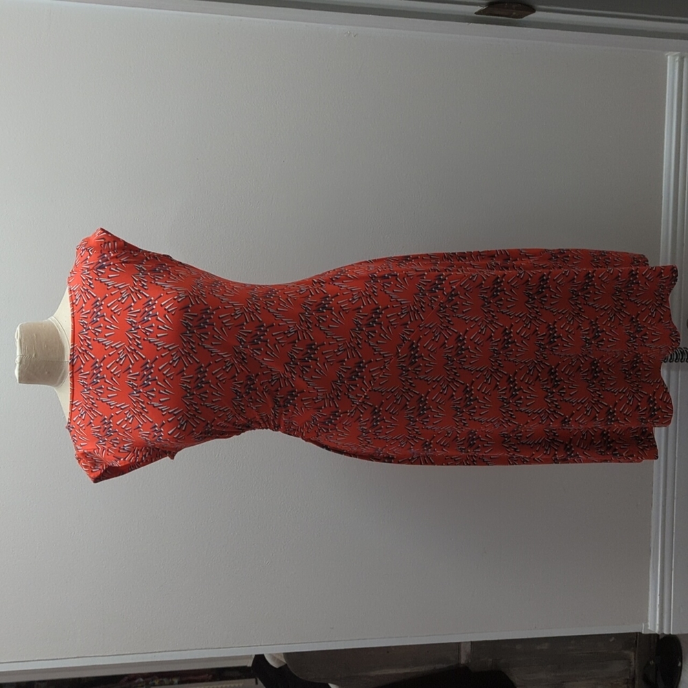 Diane Von Futstenberg Ari Red, Silk/Spandex dress. Size 12